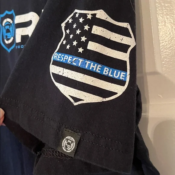 Men's Livesore "Protect & Serve" tee shirt - Picture 5 of 8